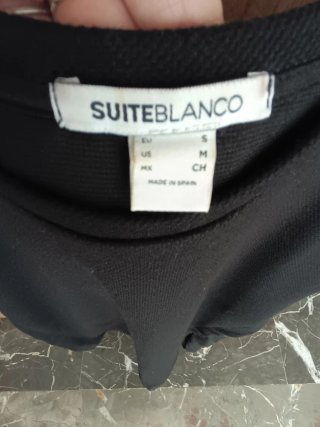 Vestido negro talla Suite Blanco
