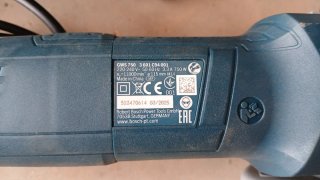 Radial Bosch GWS 750 750W