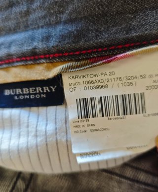 Vaqueros rectos Burberry Vintage talla 52