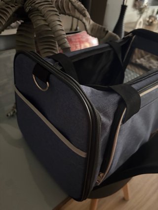 Transportín para perros azul y negro