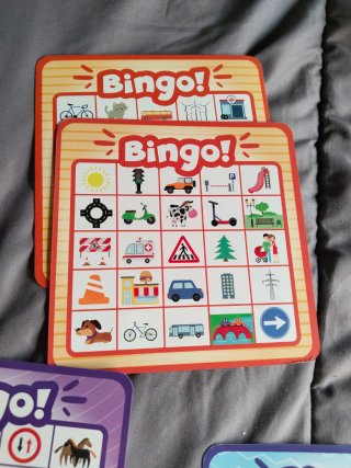 Bingo infantil de vehículos y señales