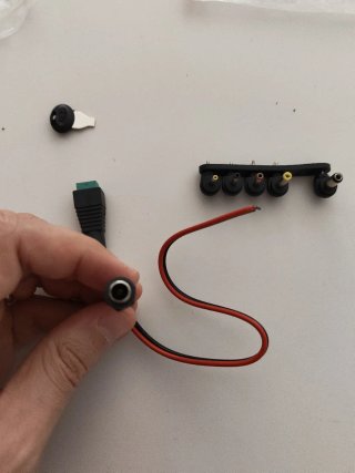 Adaptadores de corriente DC (varios)