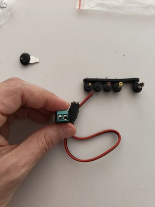 Adaptadores de corriente DC (varios)