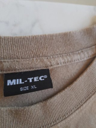 Maglietta T-shirt tan  con velcro
