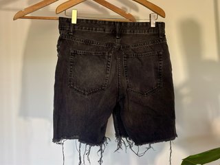 Shorts vaqueros negros largo