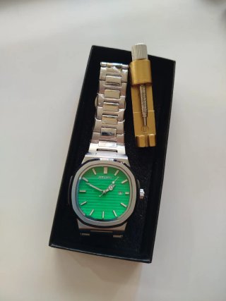 Reloj seiko Mod Nautilus Lima 42mm Verde