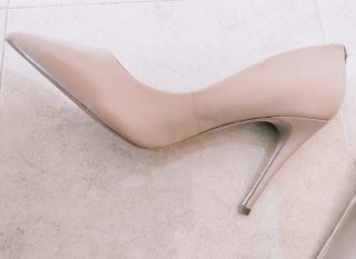 Zapatos Stileto Guess Piel Auténtica Beige