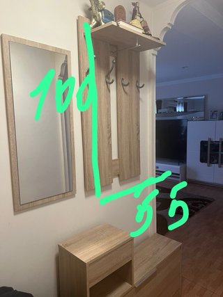 Mueble recibidor madera y plástico