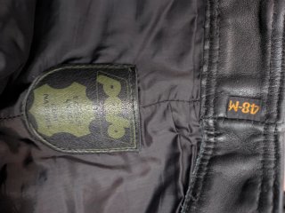 Pantalón cuero motero vintage Polo, talla M