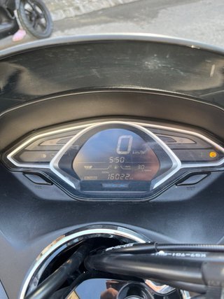 Honda PCX 125cc Gris mate