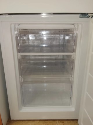 Nevera Combi Nilson Blanca como nueva.Con garantía