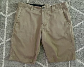 Volcom Pantalón Corto Talla 34