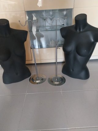Lote 2 bustos maniquí madera