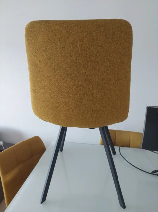 Silla comedor tapizada amarilla