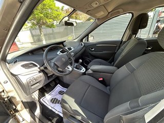Renault Escenis 2010
