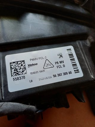Faro LED Diurno Dcho Peugeot 3008 (2021)