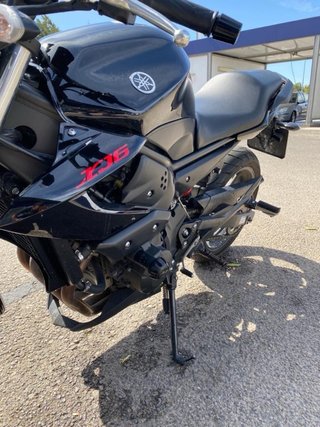 Yamaha XJ6 2011 A2 · 33.000 km · ITV 2027.