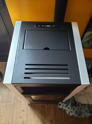 Estufa de pellets como nueva