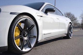 PORSCHE Taycan Turbo S 761cv – Full Carbono –