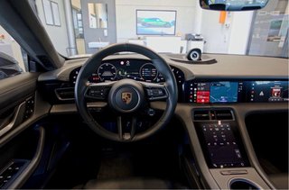 PORSCHE Taycan Turbo S 761cv – Full Carbono –