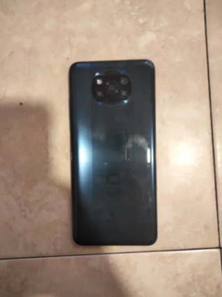 Nuovo smartphone Xiaomi simile all'iPhone, offerte ascoltate, prezzo negoziabile, accetto cambio con iPhone Xiaomi o Samsung
