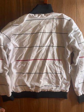 Sudadera Retro Blanca con Rayas