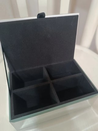 Cofanetto portagioie Hervit floreale