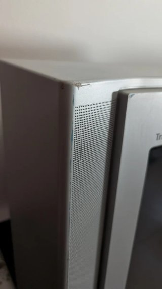 Sony Trinitron 32 TV (KV-32FX68E)