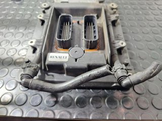 Centralita motor renault 21900553p02 serie 113432