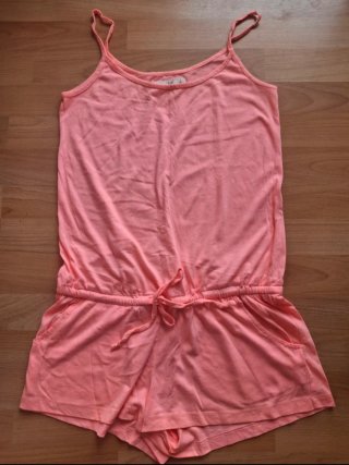Mono corto tirantes rosa