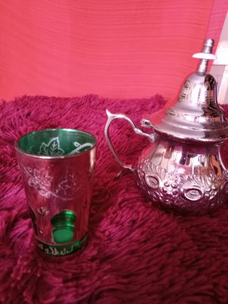 Tetera Marroquí y Vasos