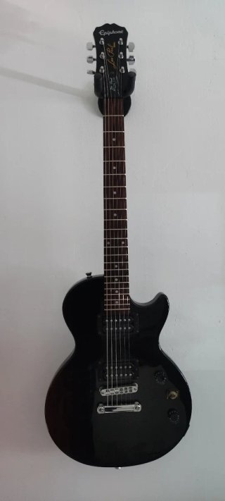 Epiphone Guitarra Eléctrica Negra
