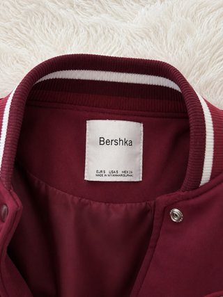 Giubbotto Varsity Bershka Bordeaux e Bianco