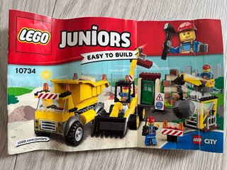 Lego Junior Construcción 10734 + set de personajes
