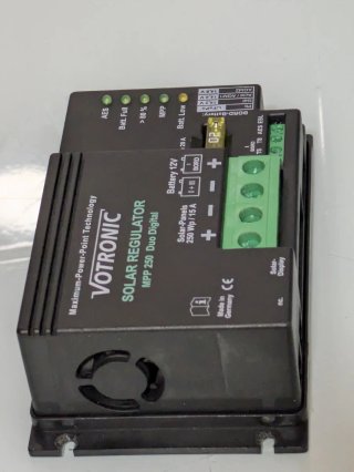 Regulador Solar Votronic MPP 250 Duo Digital