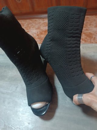 Botines Peep Toe Negros Talla 40