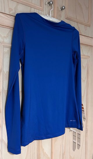Camiseta deportiva Nike manga larga azul M