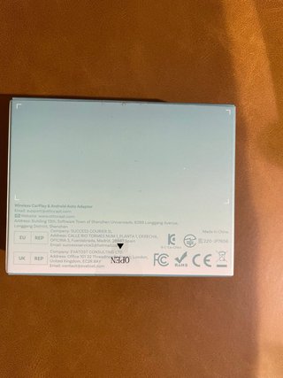 Adaptador Ottocast Mini Dot CarPlay Android Auto