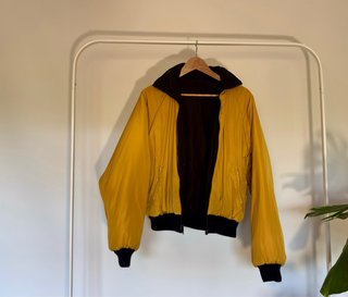 Chaqueta bomber reversible negro/amarillo