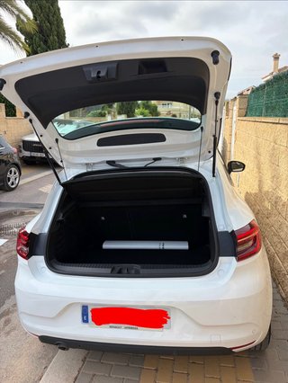 Renault Clio 2023 - 1.0 TCe Equilibre 91CV