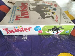 Juego Twister Clásico Hasbro sin estrenar
