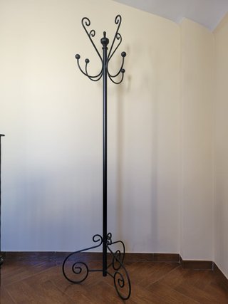 Perchero de forja negro