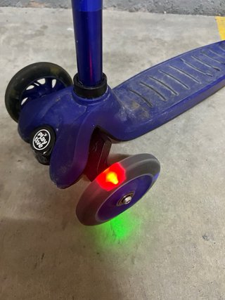 Patinete 3 ruedas azul