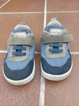 Zapatillas niño azul y gris talla 26