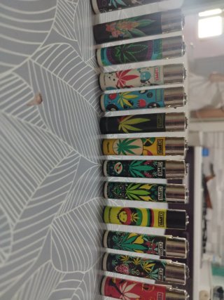 Accendini Clipper collezione marijuana