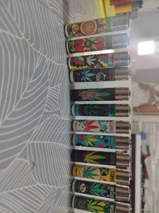 Accendini Clipper collezione marijuana
