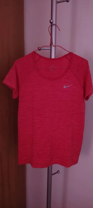 Camiseta deportiva Nike mujer manga corta Talla M
