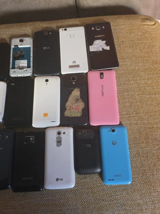 Lote móviles HTC, LG, Samsung para piezas