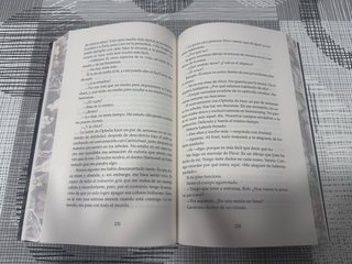 Universidad Sorrowsong 1. Nightshade: Edición c...