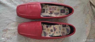Zapatos rojos de piel